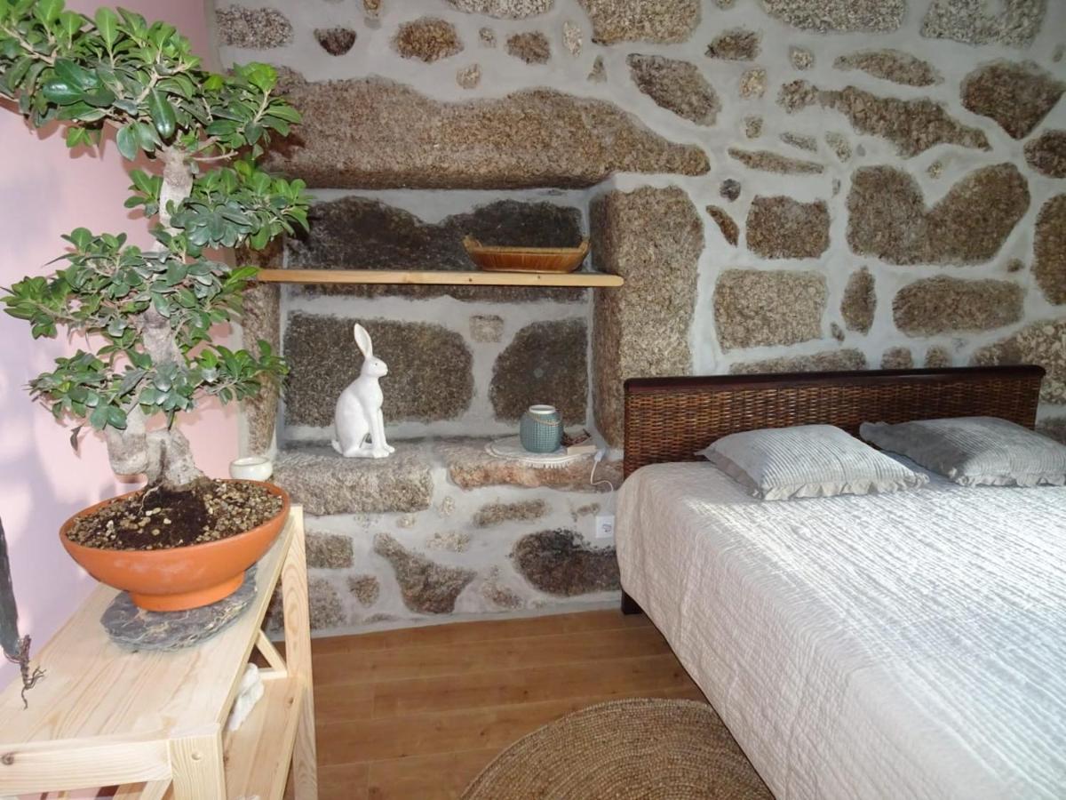 Bed and Breakfast A Casa Com 2 Pereiras Terras de Bouro Esterno foto